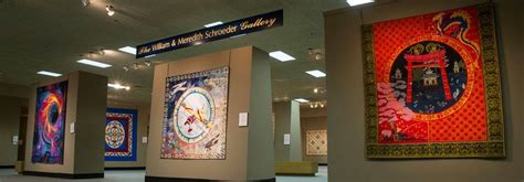 NATIONAL QUILT MUSEUM (Paducah, KY) features over 13,000 square feet of ...