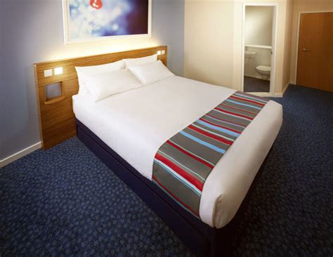 TRAVELODGE THAME HOTEL - Reviews, Photos & Price Comparison - TripAdvisor