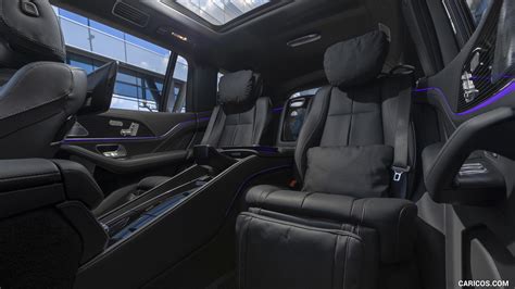 2021 Mercedes-Maybach GLS 600 (US-Spec) - Interior, Rear Seats | Caricos