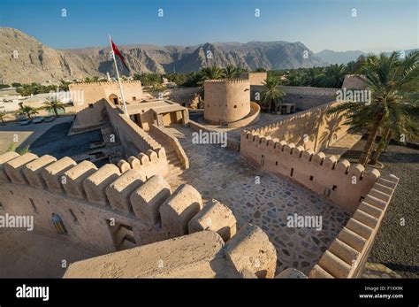 Oman, Khasab, Musandam, fort from 17th century, and museum Stock Photo ...