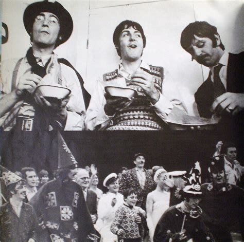 magical mystery tour - The Beatles Photo (2488360) - Fanpop