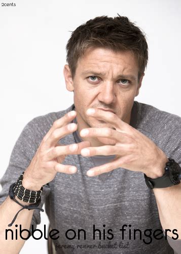 UNF!!! such gorgeous hands!!!!!! nommmmmmm | Jeremy renner, Renner, Prince charming