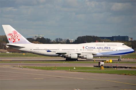 China Airlines Boeing B747-400 (B-18202) October 18. 2011. (google ...