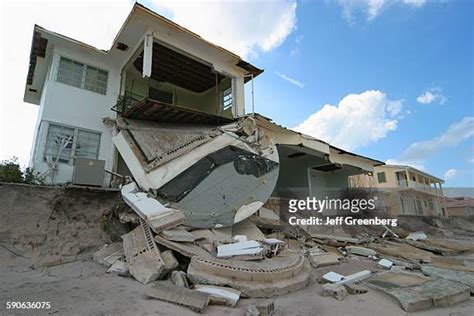 182 Hurricane Jeanne Damage Stock Photos, High-Res Pictures, and Images ...