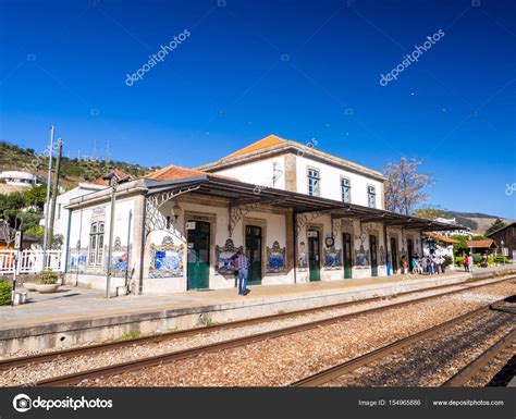 Train station in Pinhao, Portugal – Stock Editorial Photo © magdalena.paluchowska #154965886