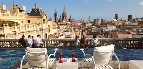 11 Best Rooftop Bars in Barcelona for Drinks with a View