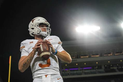 FINAL: Texas Longhorns Defeat Iowa State Cyclones 26-16 - Sports ...