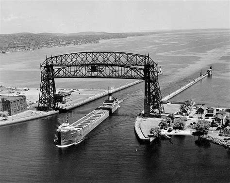 Aerial view of Duluth Lift Bridge, Duluth | MNopedia