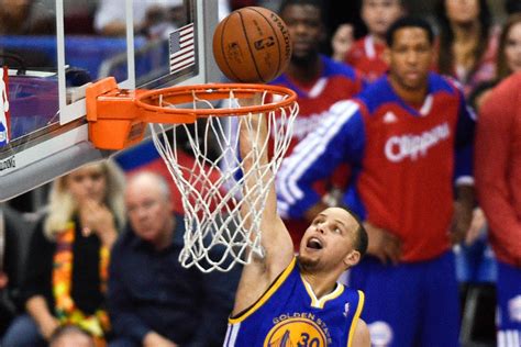 WATCH: Steph Curry throws down a 360 dunk in warmups | FOX Sports