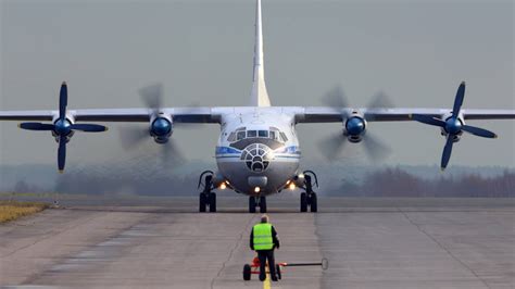 Antonov An-12