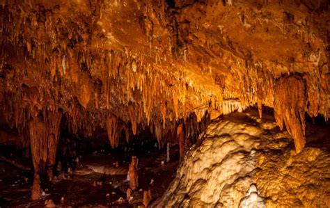 Onondaga Cave State Park - Exploring Missouri's Best Caves