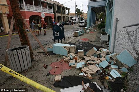 Tropical Storm Debby 2012: The terrifying moment Barbara Young's home ...