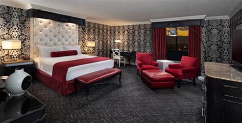 Las Vegas Hotel Rooms | Golden Nugget Las Vegas