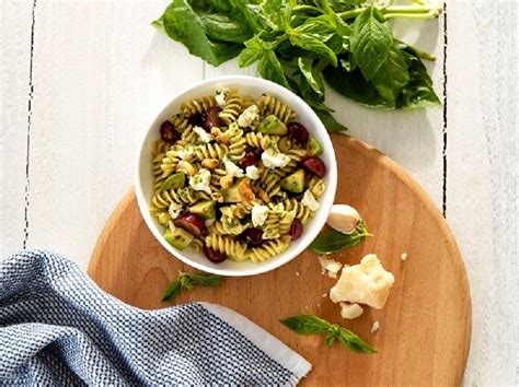 Barilla® Rotini Pasta Salad | Recipe | Pasta salad, Salad, Rotini pasta ...