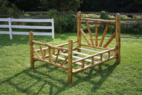 20+ Masterly DIY Bed Frames [Free Plans] - MyMyDIY | Inspiring DIY Projects | Rustic bed frame ...