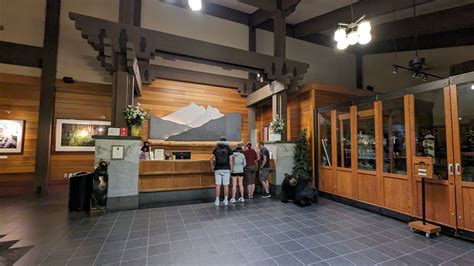 Wuksachi Lodge at Sequoia National Park [In-Depth Hotel Review]