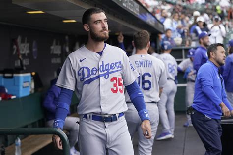 AP source: Cody Bellinger, Cubs agree to $17.5M, 1-year deal | AP News