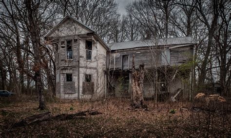 Wallpaper : forest, building, abandoned, wood, house, farm, barn, hut, decay, ruins, cottage ...