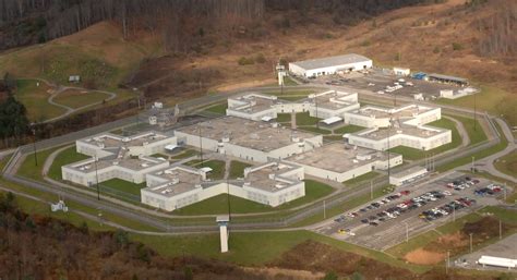 Virginia inmates embark on hunger strike to protest prison conditions ...