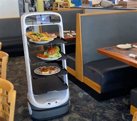 This N.J. restaurant hired a robot server to battle labor shortage ...