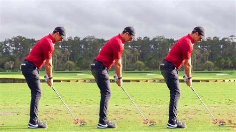 RORY MCILROY GOLF SWING - SLOW MOTION - YouTube