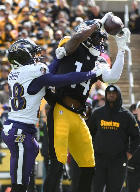 Defense, special teams fuel comeback as Steelers stun Ravens | Reuters