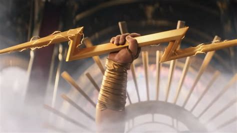 The Thor: Love And Thunder Trailer Offers Our First Look At Russell Crowe As Zeus