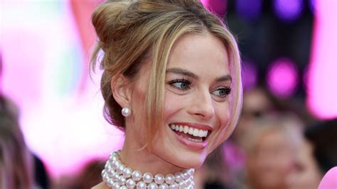 Here's How Margot Robbie Got Her Skin Perfectly Doll-Like For Barbie