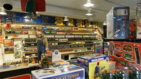 Corner Field Model Railroad Museum & Hobby Shop