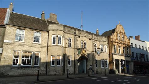 Grantham - The Angel & Royal, High St © Colin Park cc-by-sa/2.0 :: Geograph Britain and Ireland