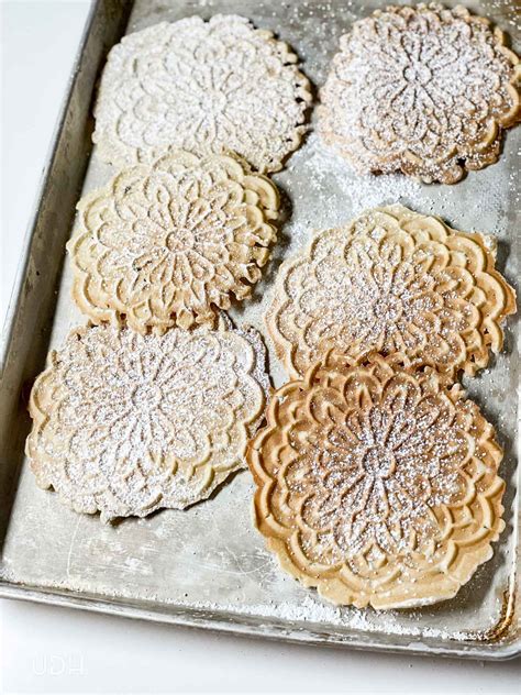 Classic Italian Pizzelle Cookies (Family Recipe) • Ugly Duckling House