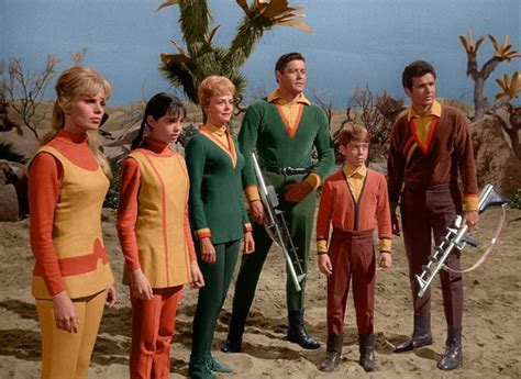 CAST PHOTO GALLERY #15 | Lost in space, Lost in space cast, Space tv series