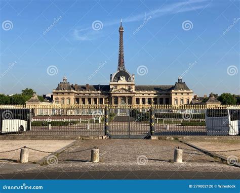 Building of the Military School in Paris, France. Editorial Image - Image of structure, street ...