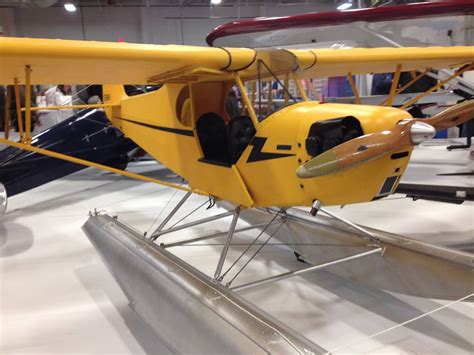 J-3 Cub Floatplane - Picture Perfect Piper - with Video - Model ...