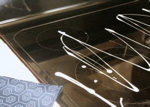 3 Glass-Top Stove Cleaning Tips for a Kitchen Wonderland You'll Love