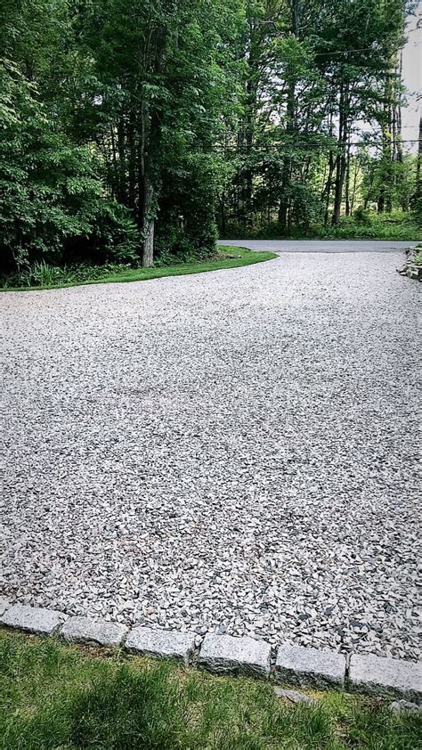 Restoring a Gravel Driveway: The Affordable Solution