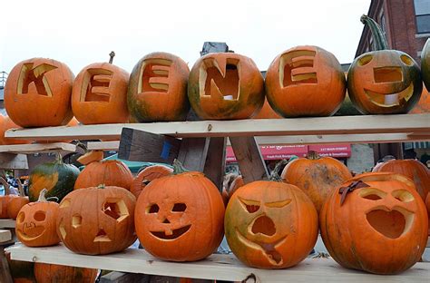 Keene Pumpkin Festival Sets Jack-o-Lantern World Record