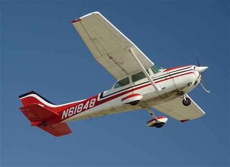 What Makes a Cessna 172 So Safe? | joeclarksblog.com