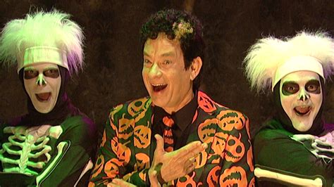 7 Essential SNL Halloween Sketches | Peacock Blog