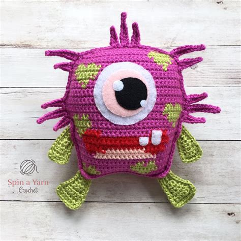 Blinky Love Monster Crochet Pattern | Etsy