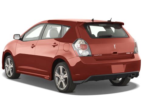 2009 Pontiac Vibe GT - Pontiac Hatchback Review - Automobile Magazine