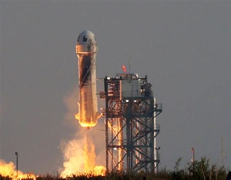 Jeff Bezos launches into space on Blue Origin's 1st astronaut flight ...