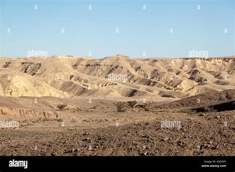 Desert landscape in Israel Stock Photo - Alamy