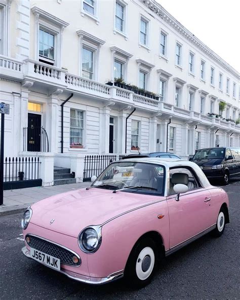 Angelina The Figaro on Instagram: “Pastel pink dreams 🌸💭 . . . . #angelinathefigaro #figaro # ...