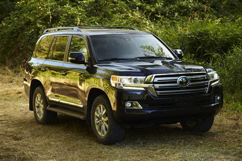 Toyota Land Cruiser Gets More Expensive For the 2019 Model Year - autoevolution