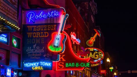 Broadway Nashville Information Guide