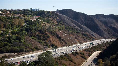 Where There’s Smoke, There Are the Traffic Reporters of Los Angeles ...