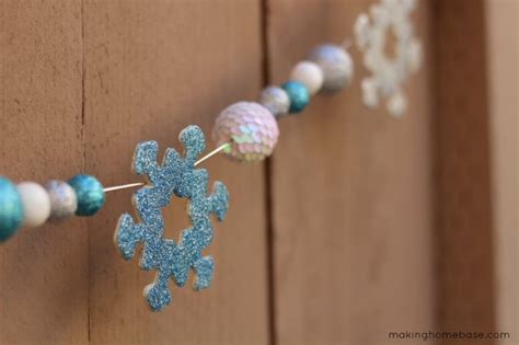 Glitter Snowflake Garland