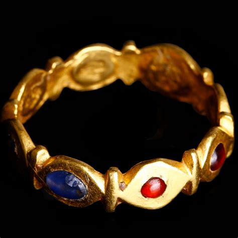 Exceptional Late Roman Gold Ring with Garnets and Sapphires - St James ...