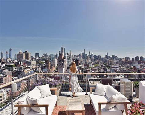 20 Hotels and Rooftop Bars with a view of the Empire State Building - OF LEATHER AND LACE ...